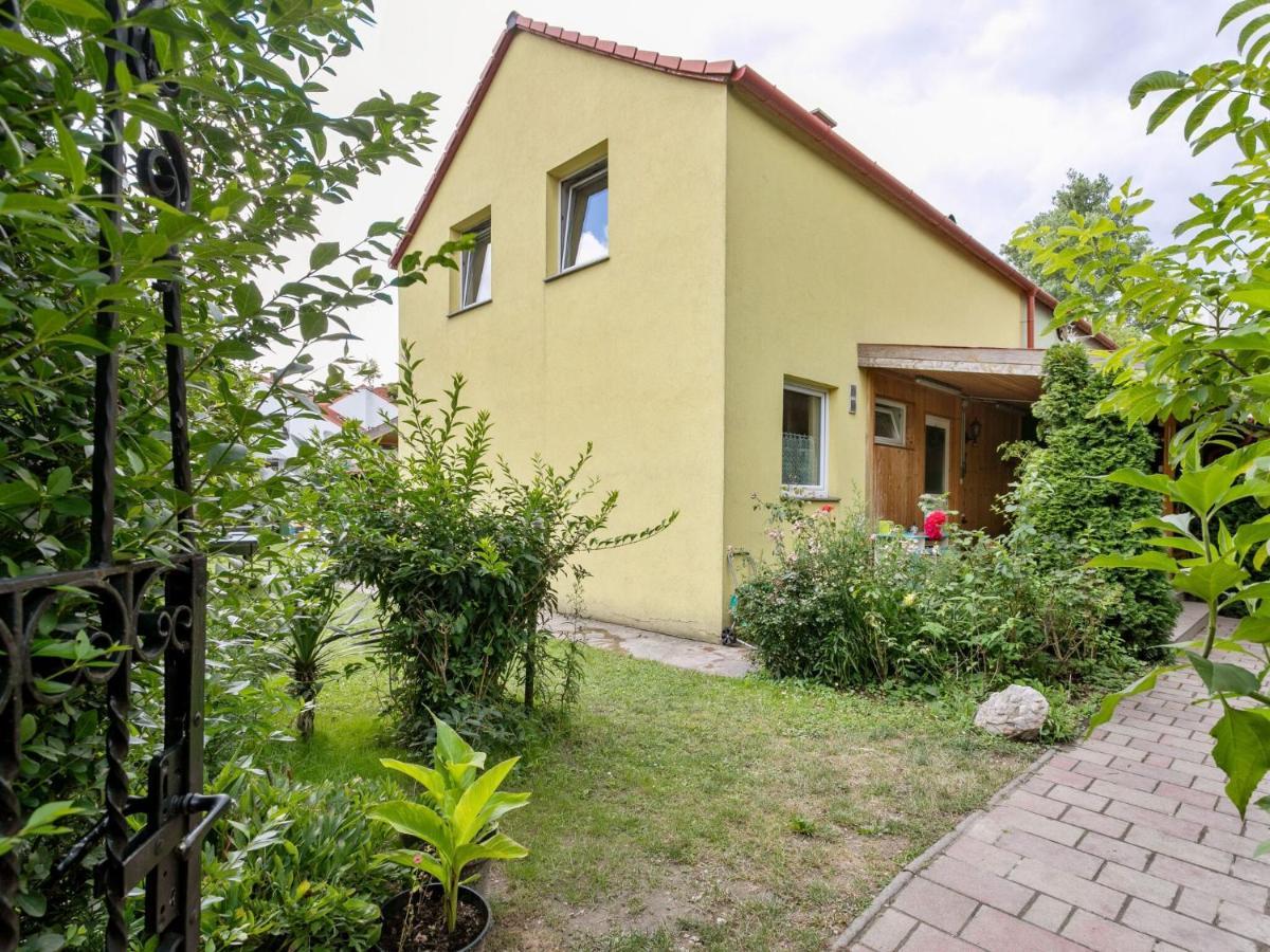 Lively Holiday In With Private Garden Holiday home *